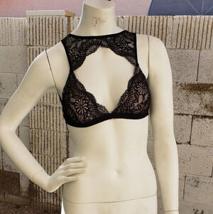 Romanticis‎ by  French Affairs